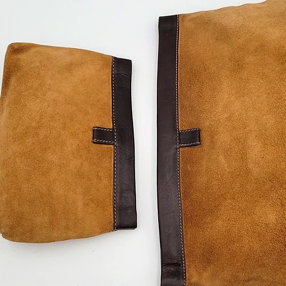 Loewe Tan and Black Clutch LARGE ONLY - Picture 9 of 14